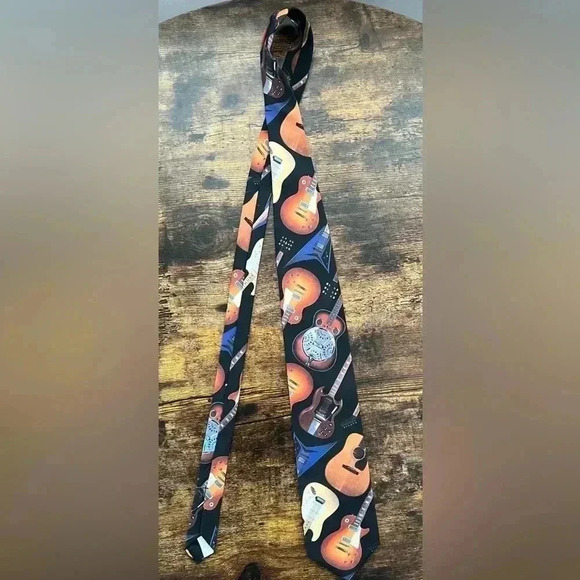 Ralph Marlin | “Guitar II” mens tie. - Picture 2 of 9